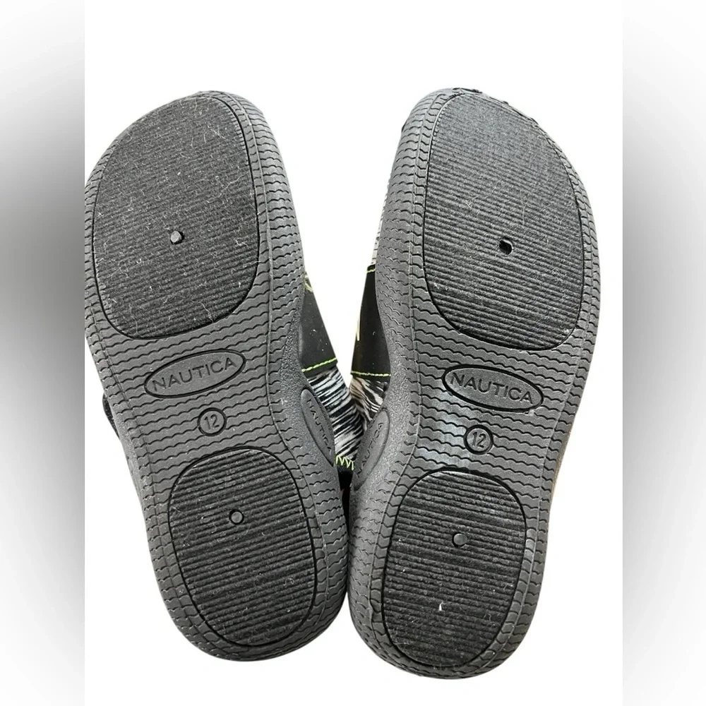 Nautica Boys Bilean Protective Water Shoe - Size 12 - Multiprint. NWT